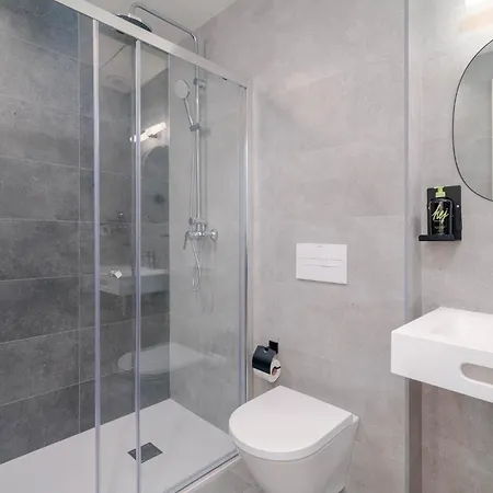 Limehome Valencia Carrer De Sant Jacint Chambre photo